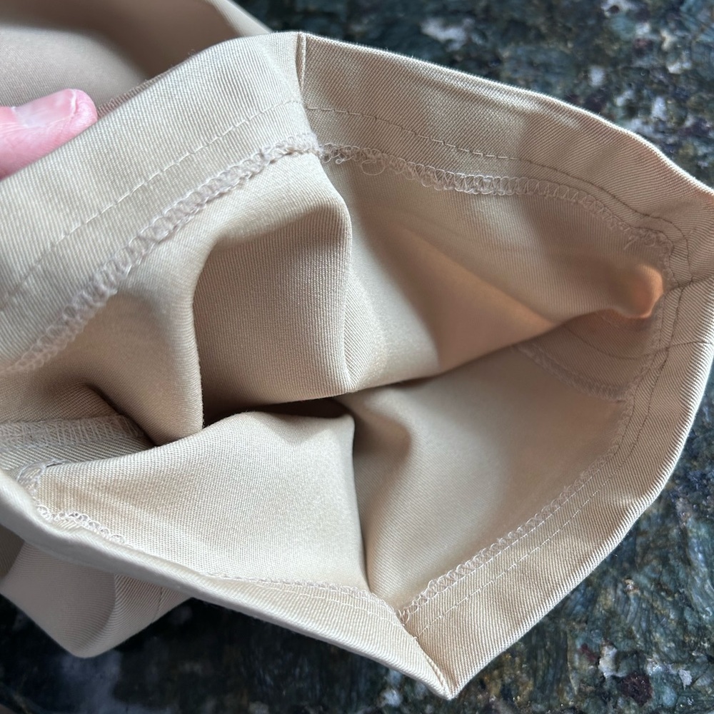 Vintage Polo Ralph Lauren Extrafine Virgin Wool Pleated cuffed tan trousers. 38 - Picture 15 of 15